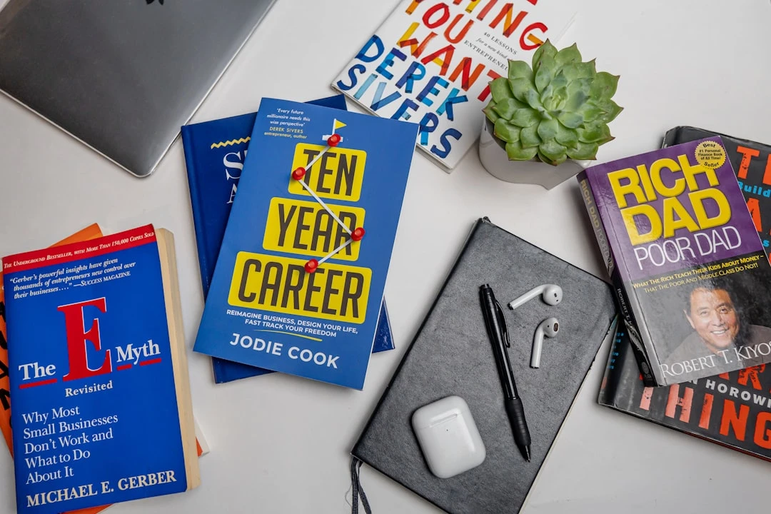 Career Pivot Mid-Career: Đổi Hướng Sự Nghiệp Giữa Chặng Đường