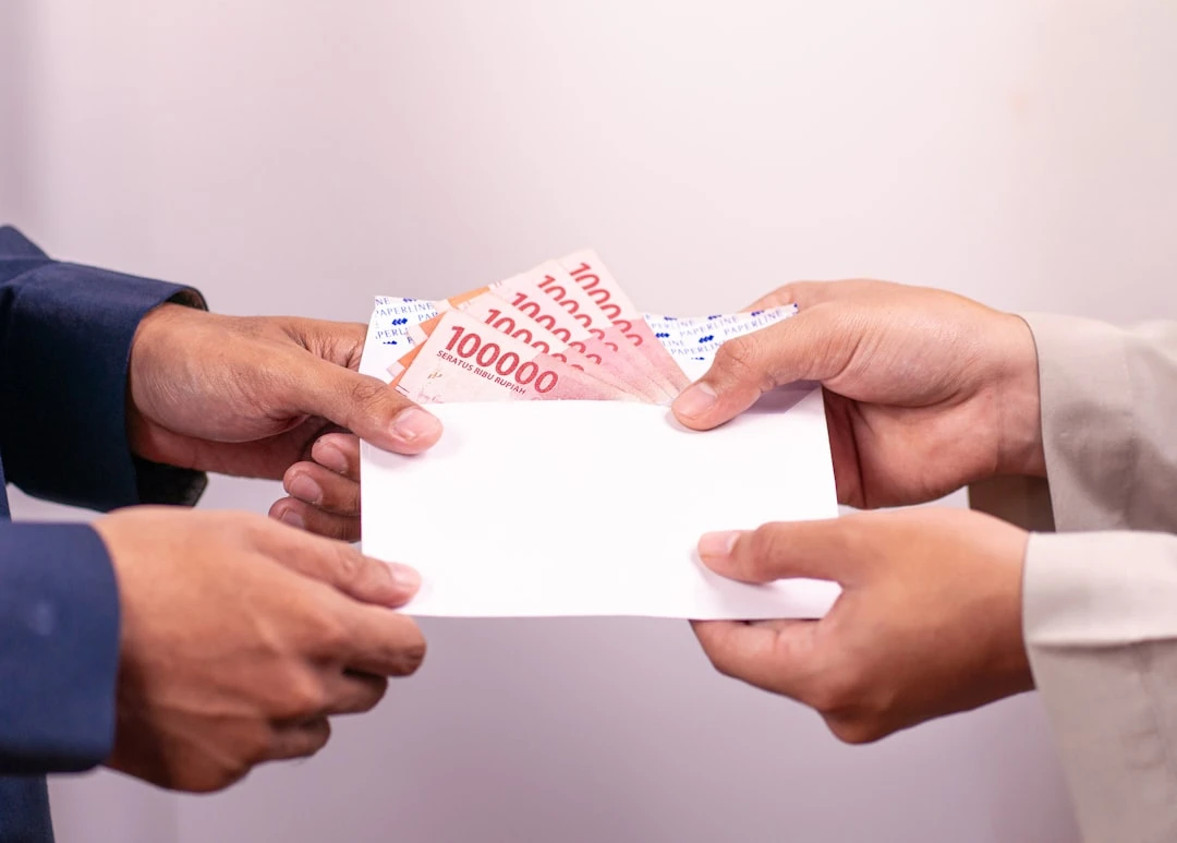 So Sánh Mức Lương Theo Thành Phố: HCM, Hà Nội, Đà Nẵng, Hải Phòng