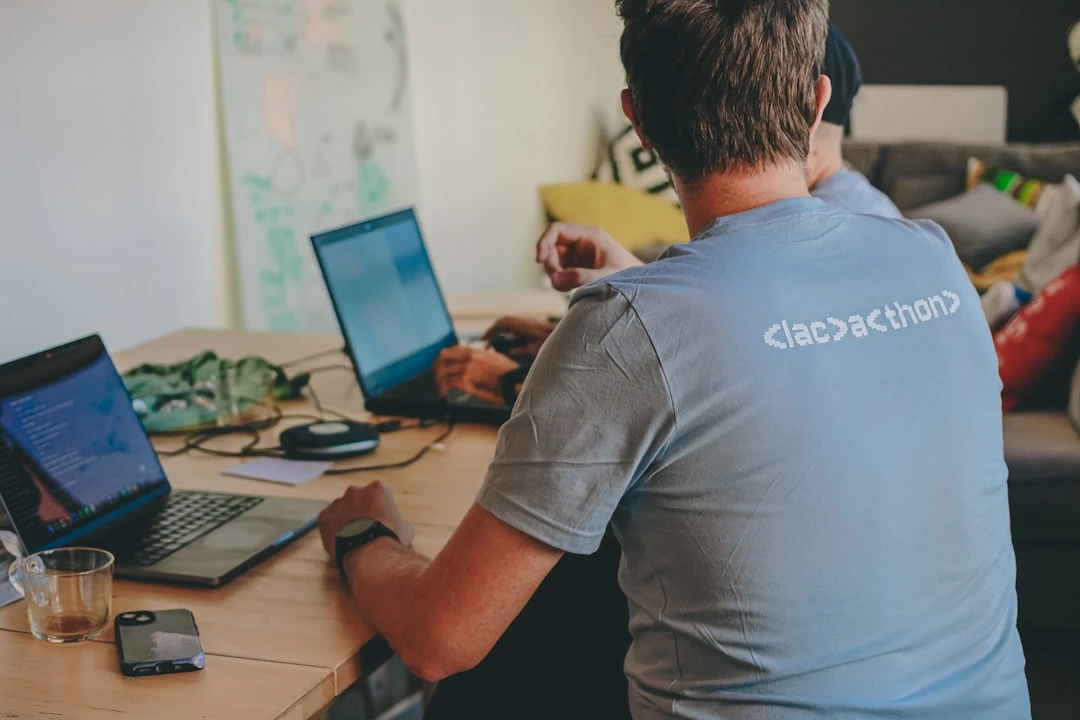 CRM Cho Freelance Recruiter: Top Công Cụ Quản Lý Ứng Viên & Client