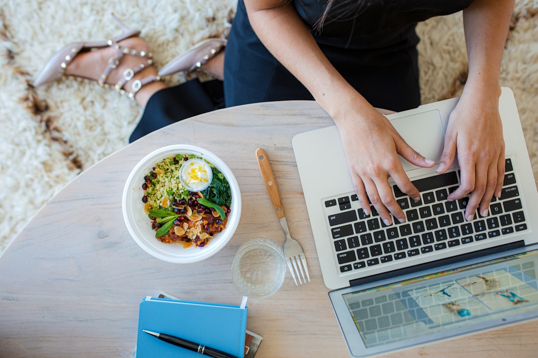 revenue model freelance recruiter - kết quả và đánh giá | TalentHunter.asia