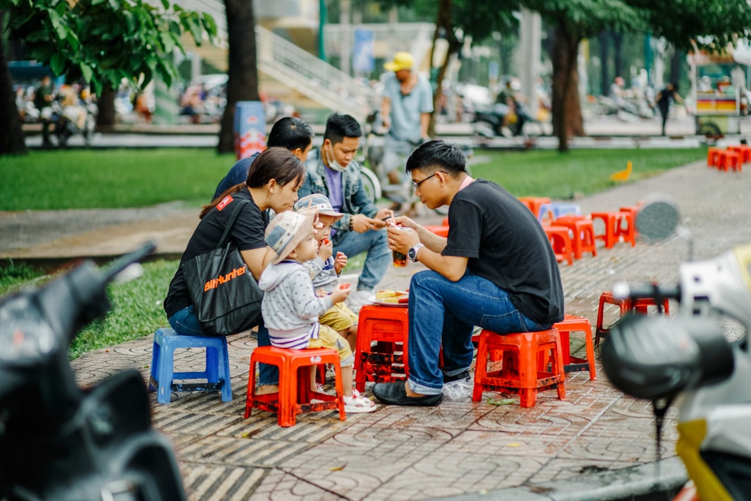 salary survey vietnam 2025 - quy trình và phương pháp | TalentHunter.asia